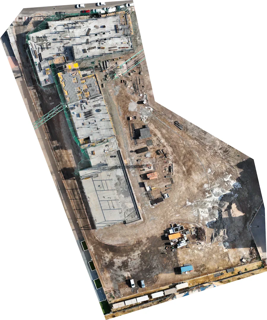 Ortofoto del estado de las obras de un centro educativo en Roquetas de Mar